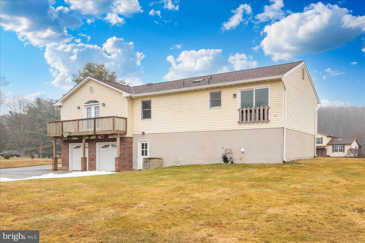 1589 Smiley Drive photo 50