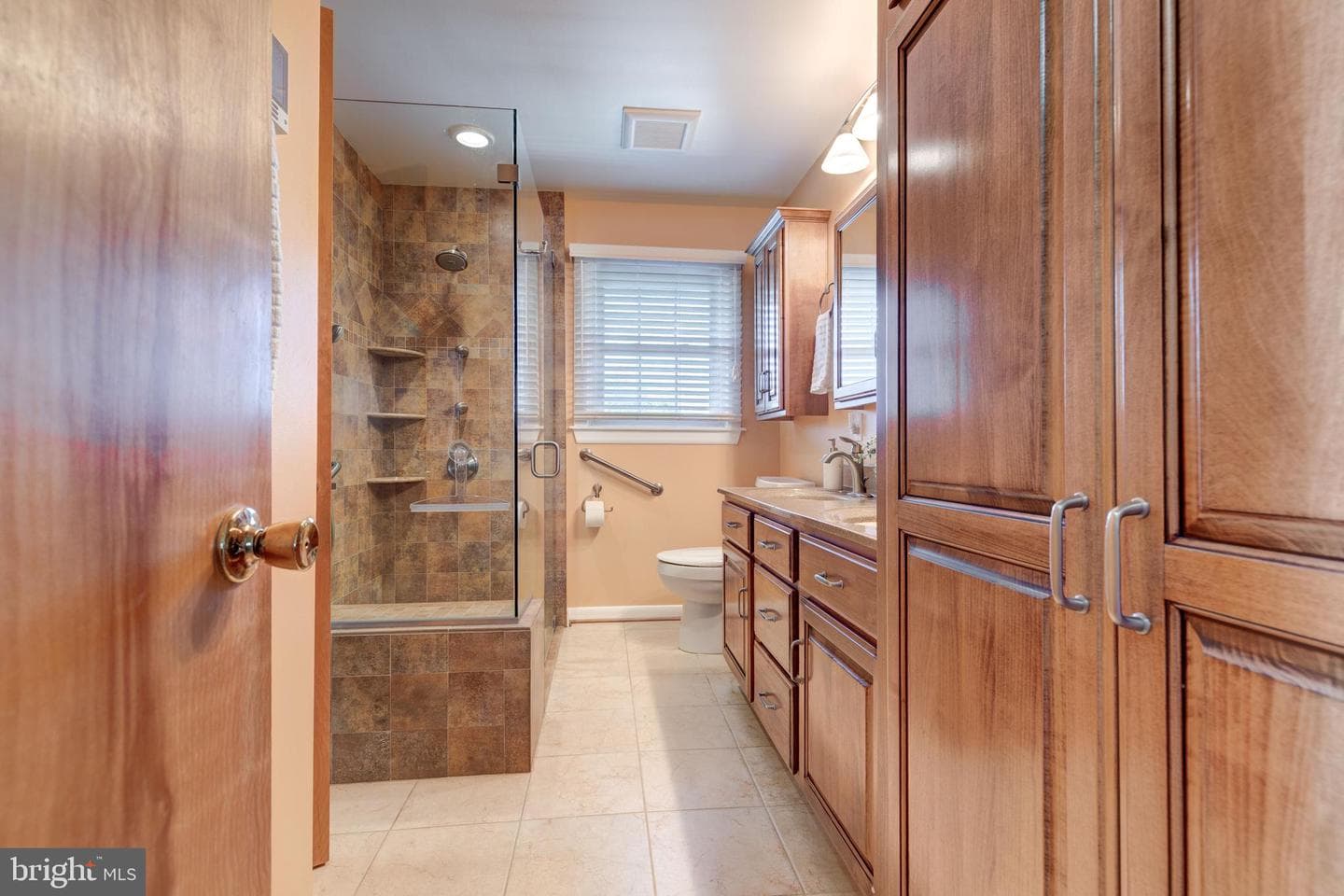 2409 Deer Park Road photo 37