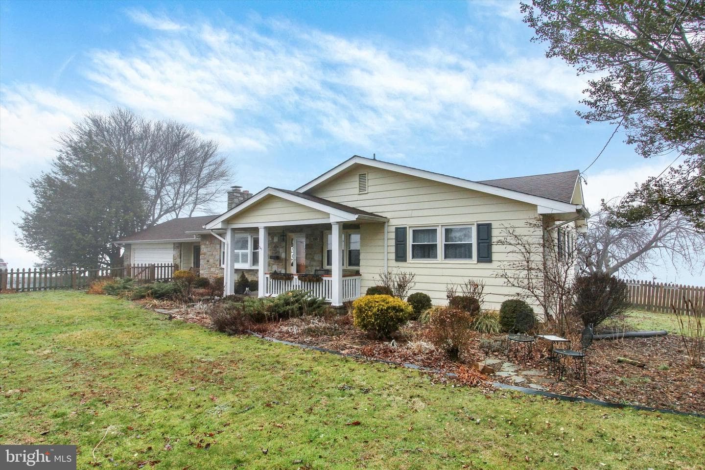 110 Lees Mill Road photo 3