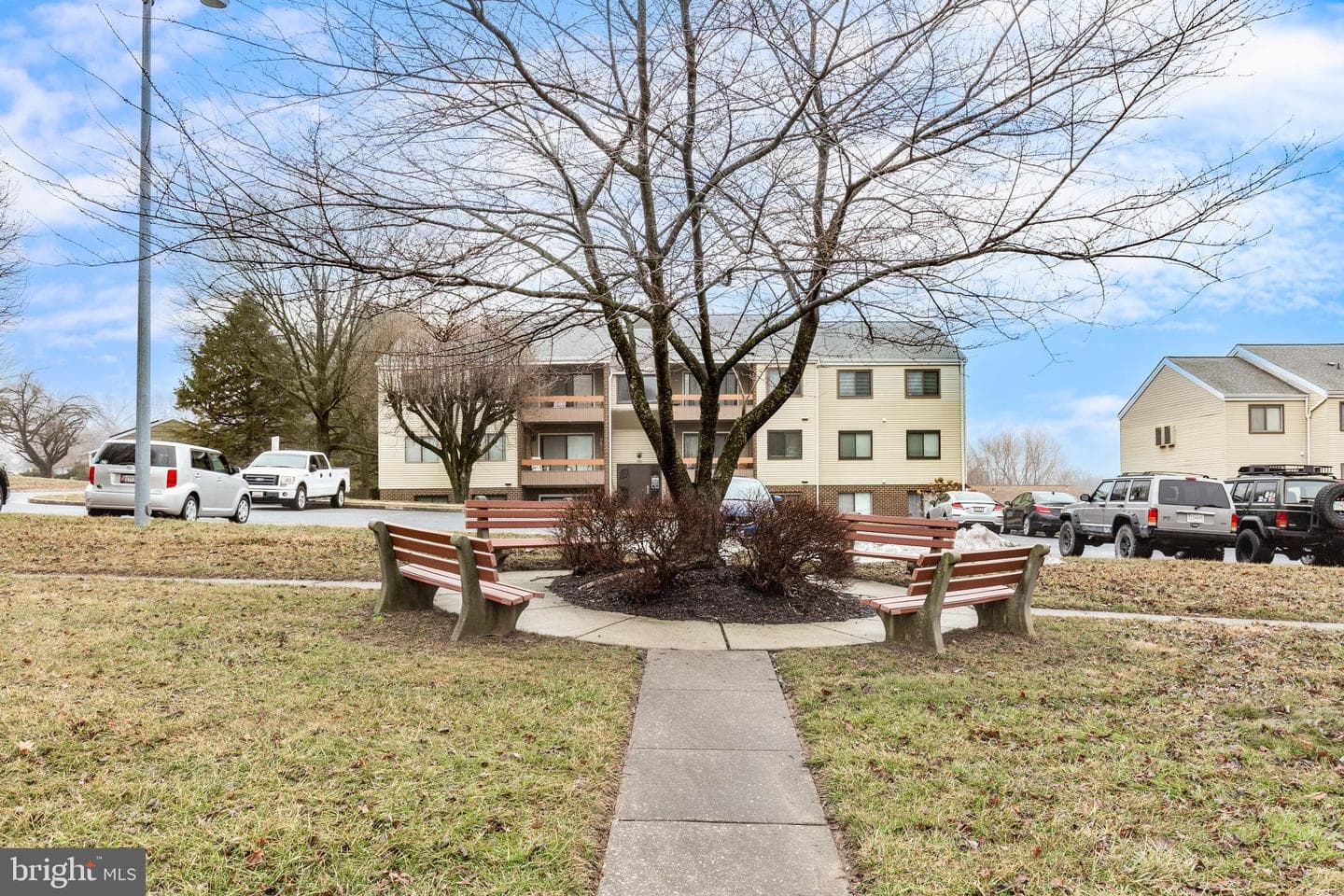 1004 Scarlet Oak Court #1d photo 2