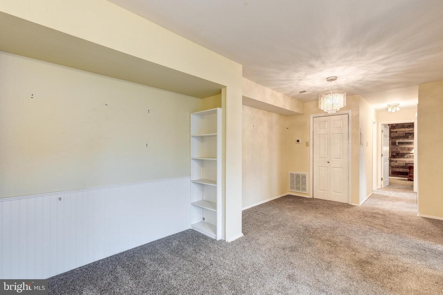 1004 Scarlet Oak Court #1d photo 6