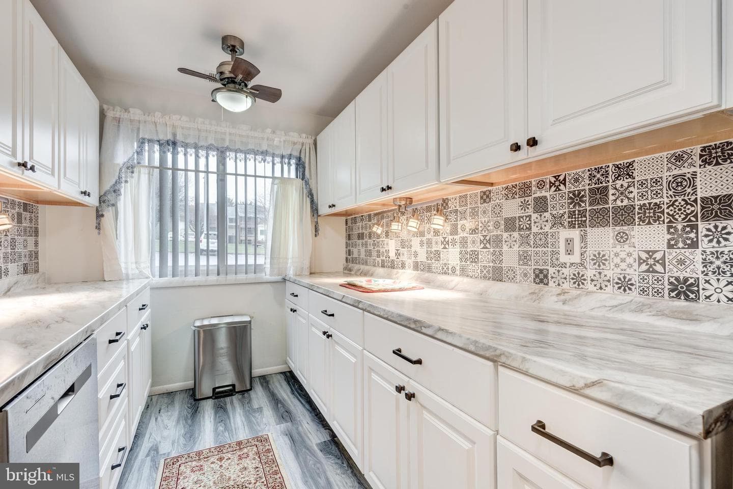 1004 Scarlet Oak Court #1d photo 9