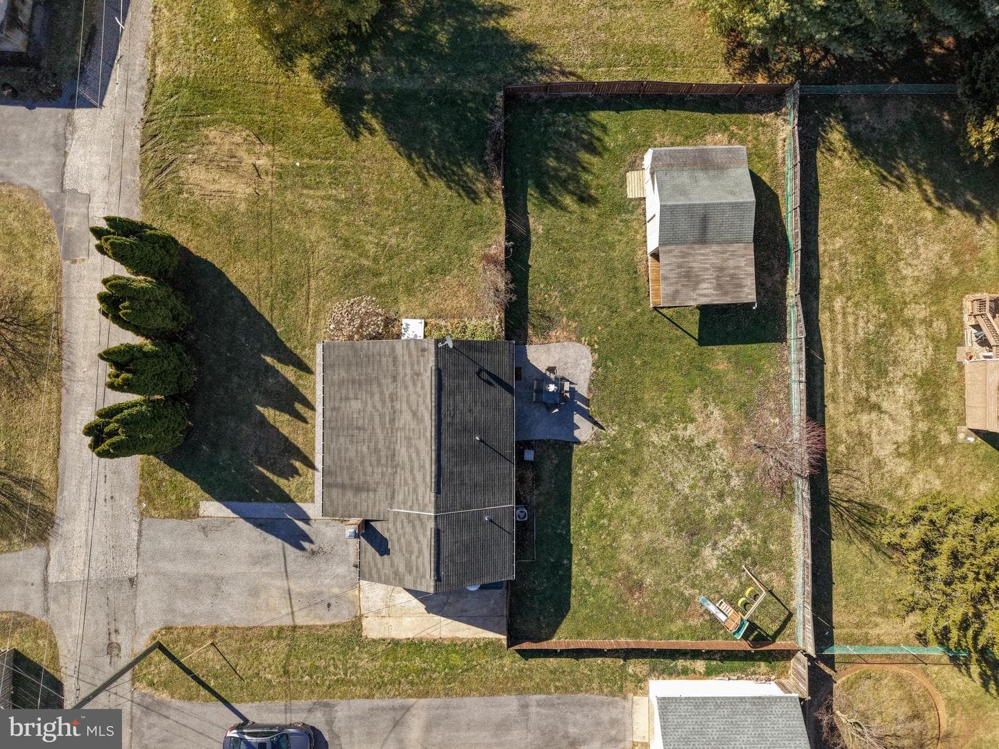 1516 Cherry Avenue photo 38