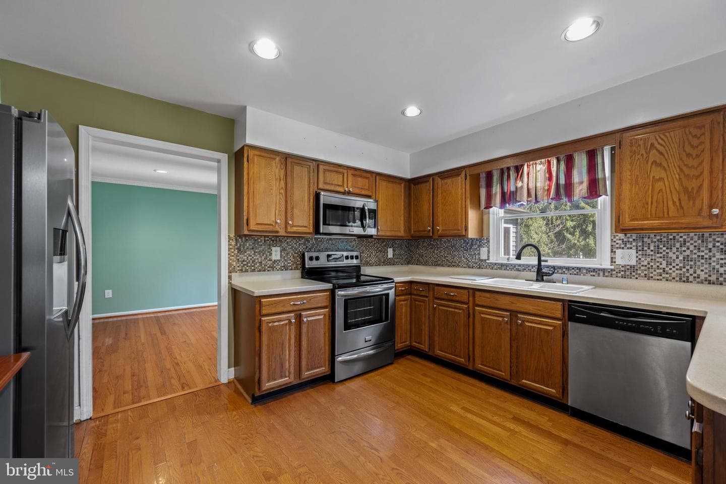 1470 Bennett Road photo 4