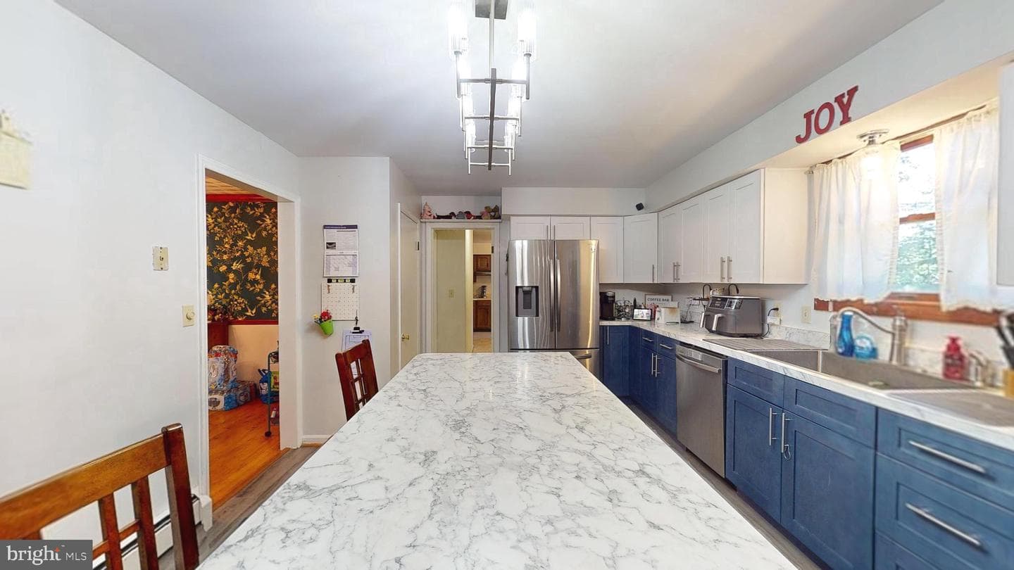 6441 Woodbine Road photo 11