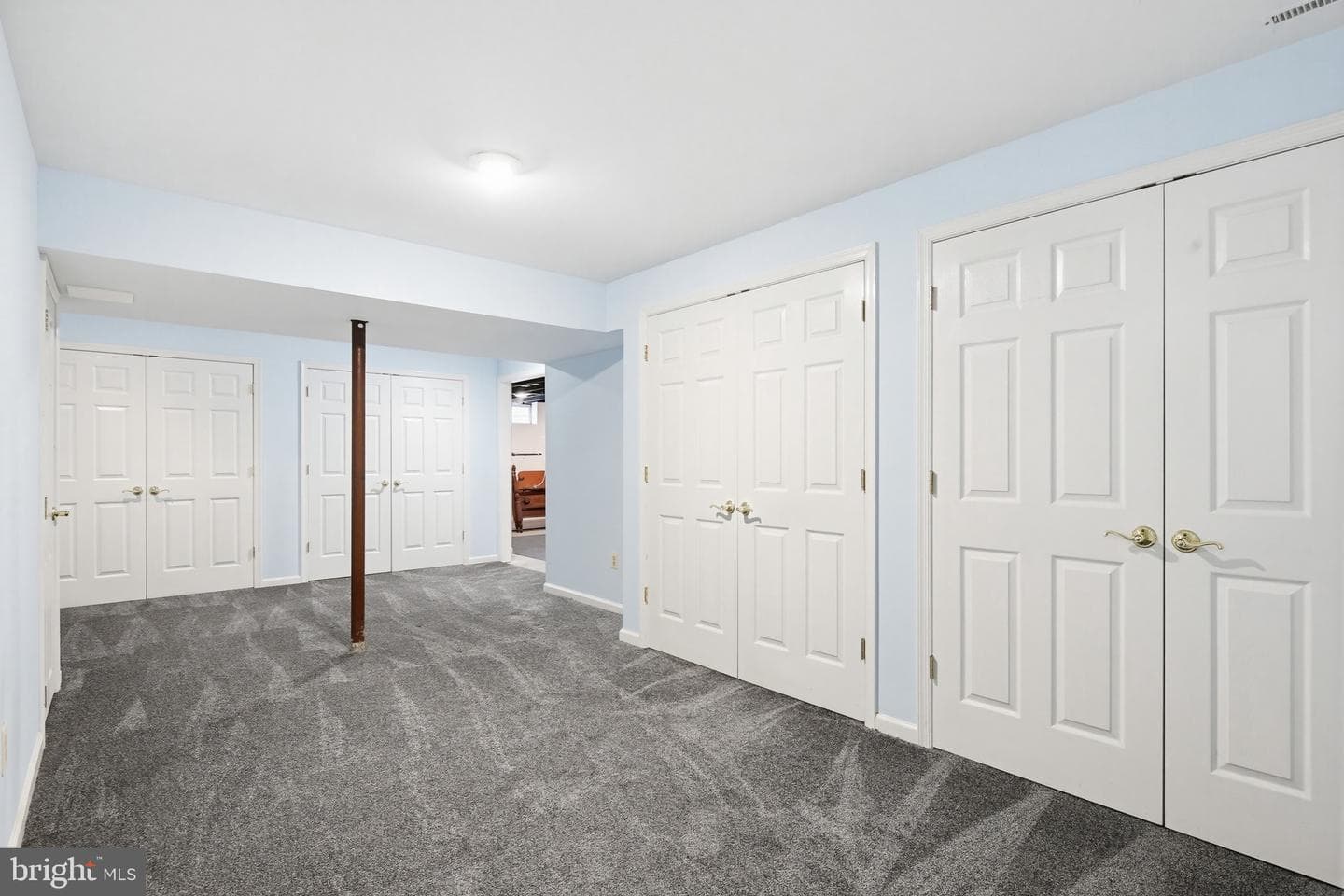 2021 Sherlock Holmes Street photo 32