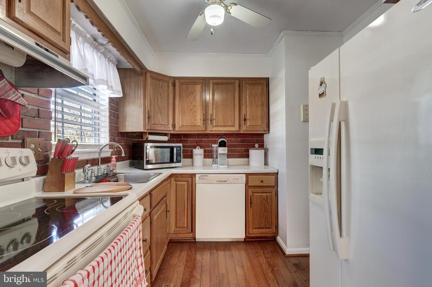 4290 N Woods Trail photo 8