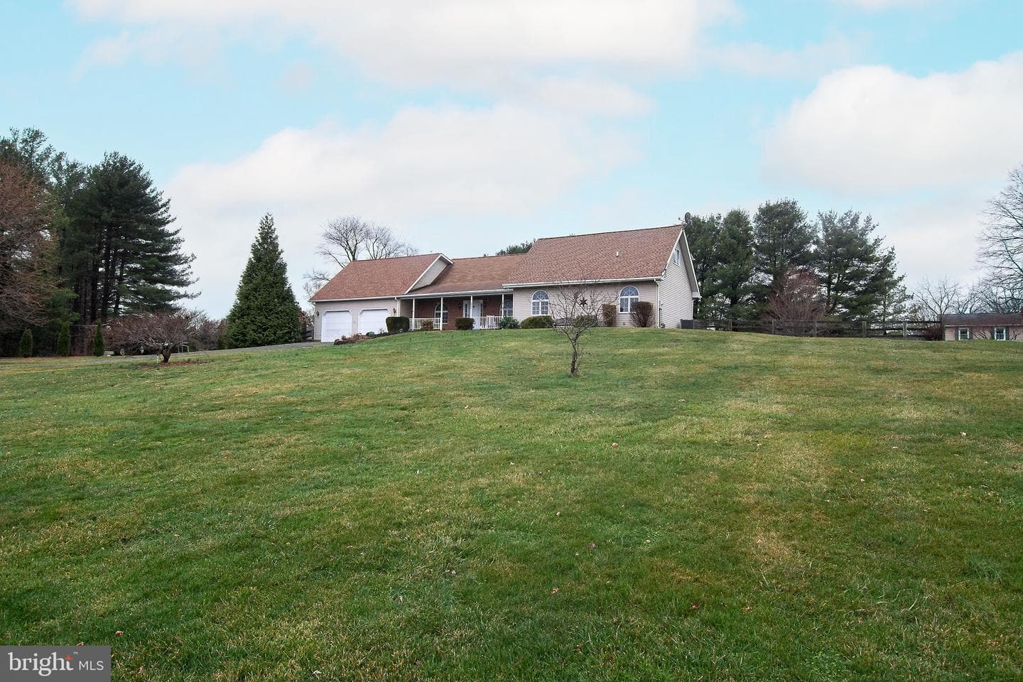 3808 Falls Road photo 33