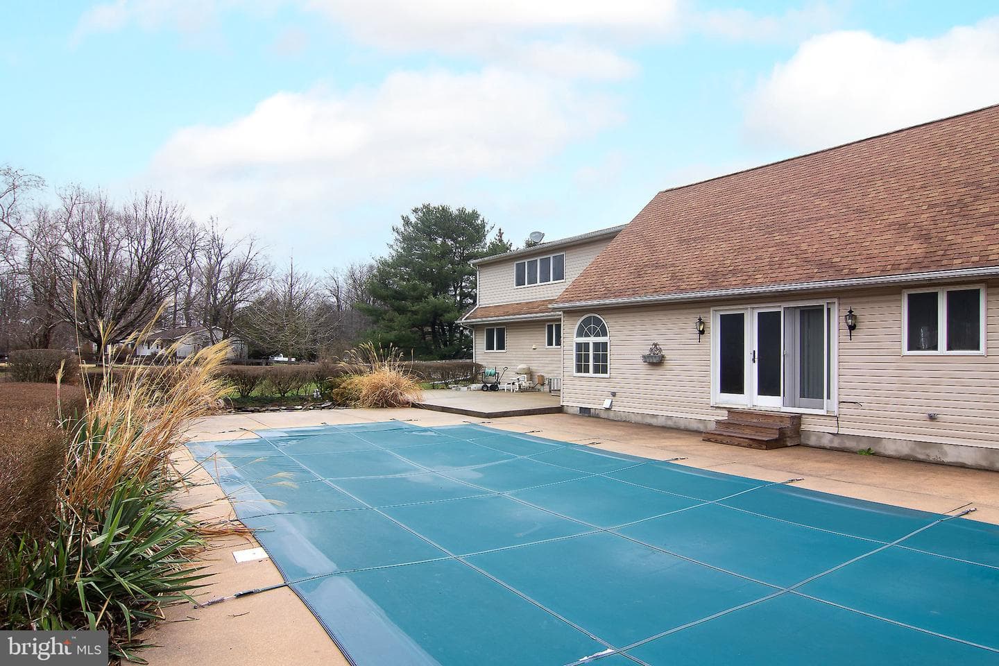 3808 Falls Road photo 38