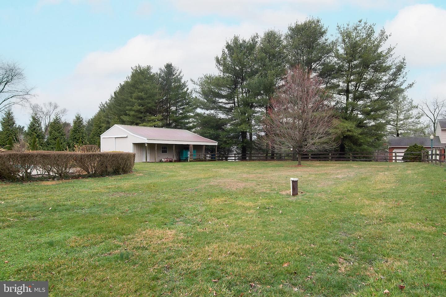 3808 Falls Road photo 40