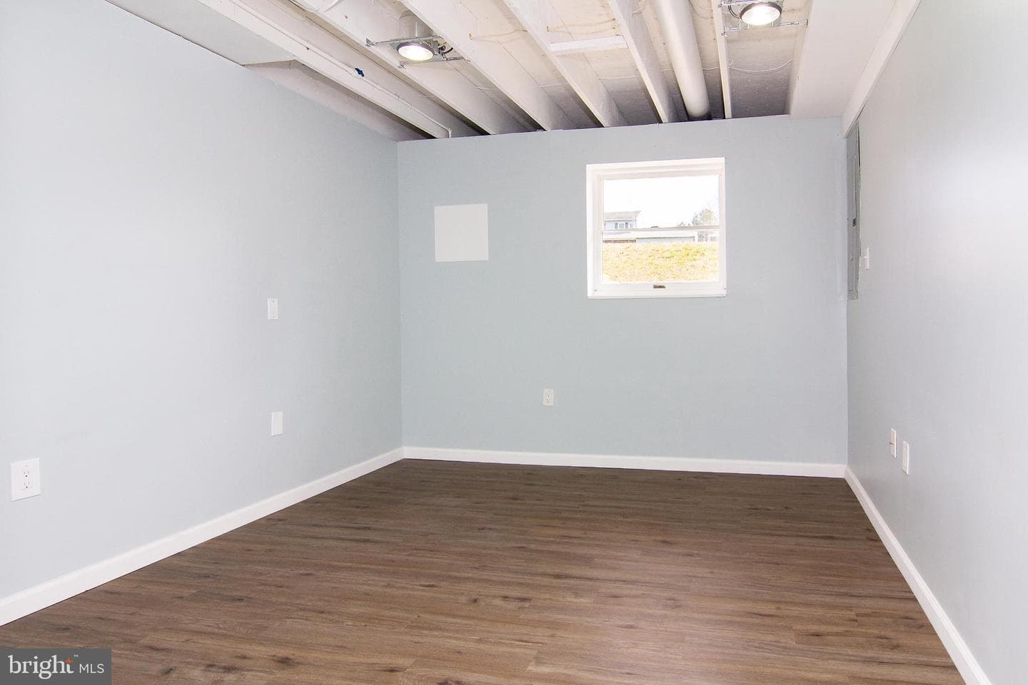 714 Redwood Drive photo 32