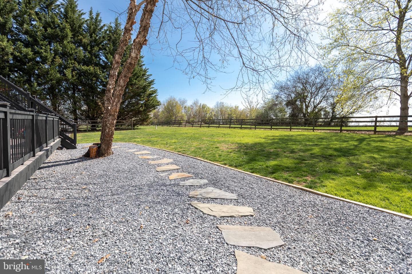 7307 Morgan Road photo 64