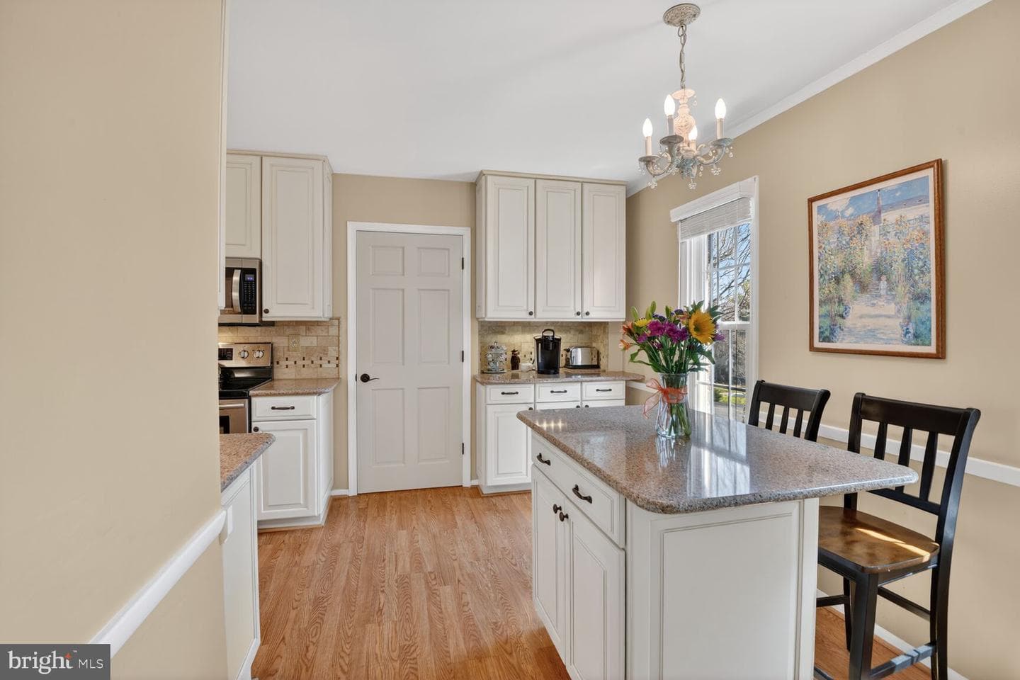 5382 View Point Court photo 3