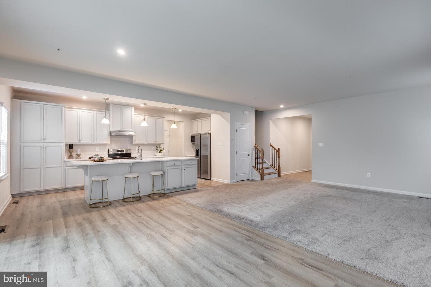 112 Sherman Way photo 11
