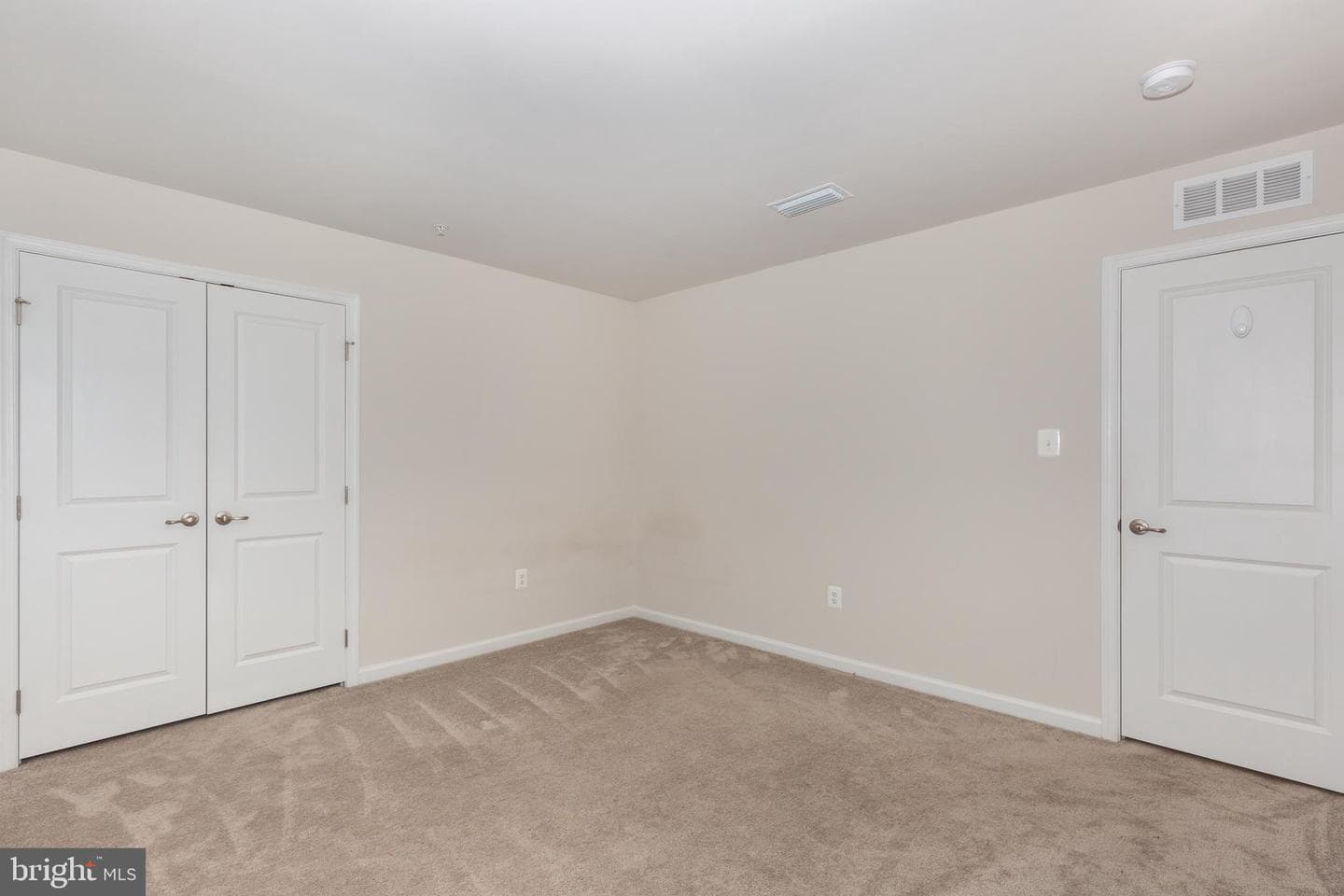 112 Sherman Way photo 42