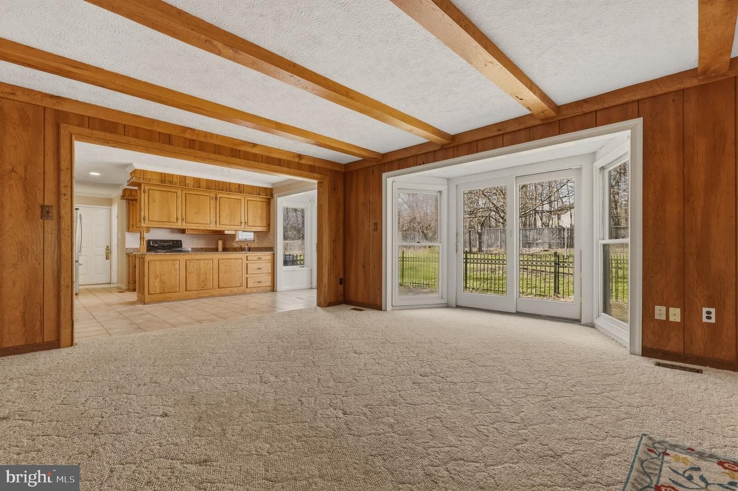 5905 Kim Court photo 16