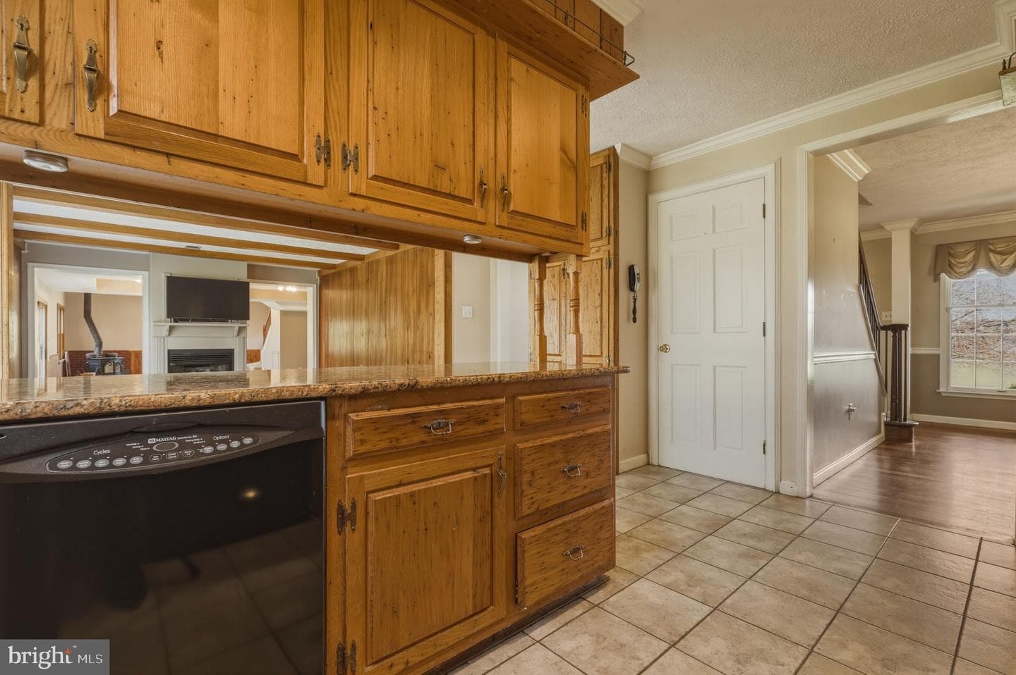 5905 Kim Court photo 22