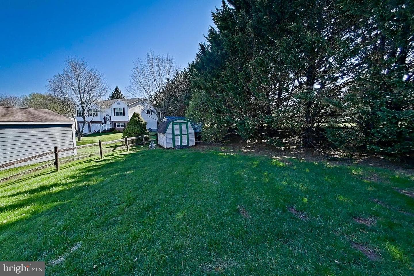 1 Bancroft Street photo 32