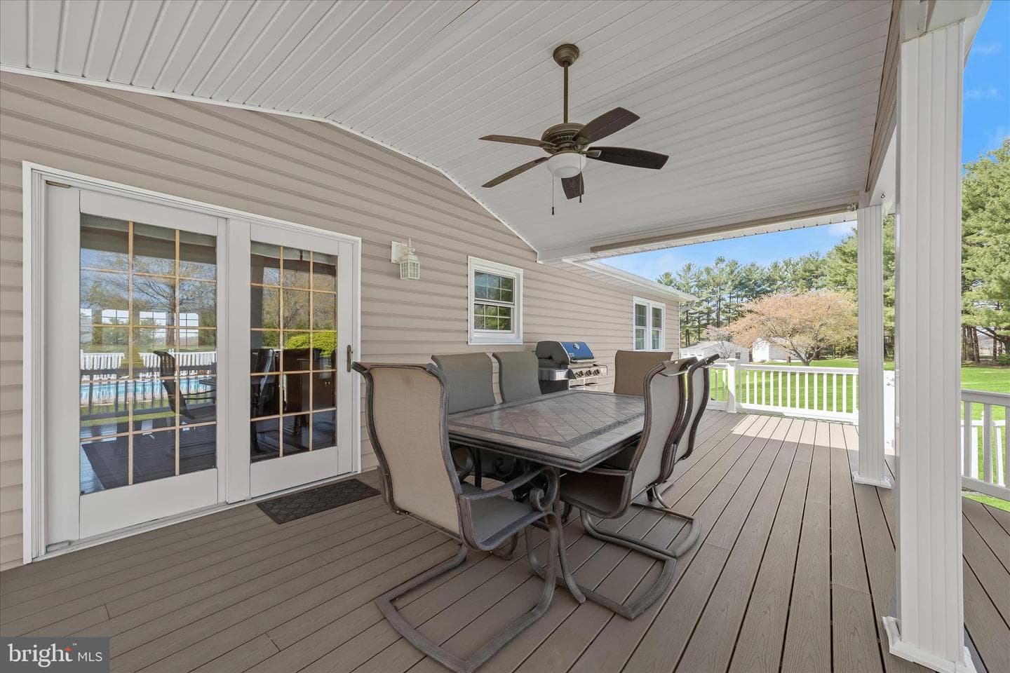 3002 Glenvue Drive photo 35