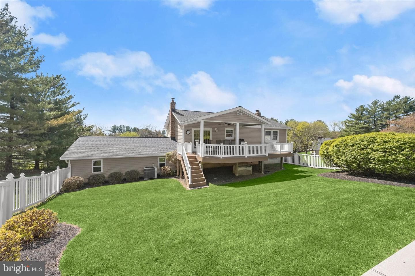 3002 Glenvue Drive photo 49