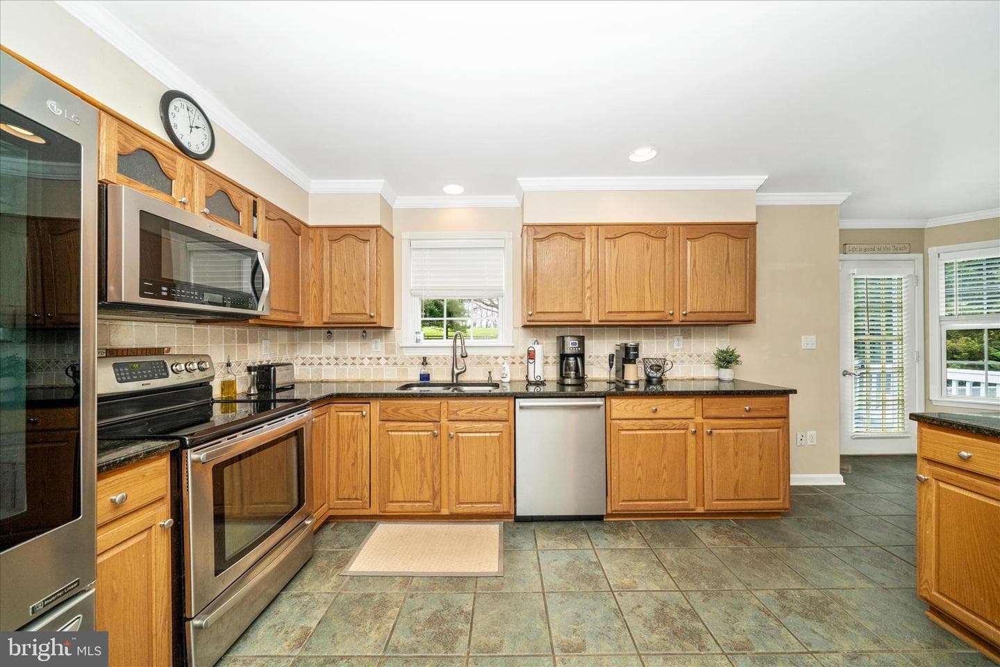 1410 Knox Court photo 23