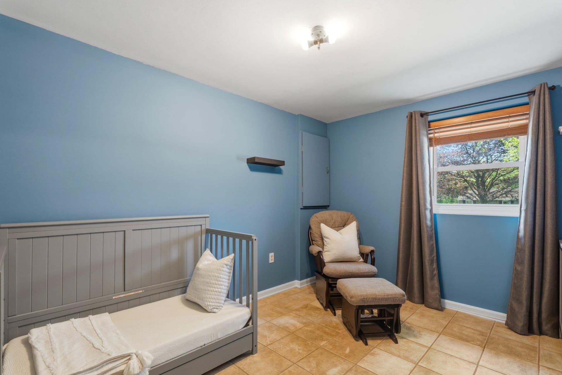 1618 Valley Drive photo 24