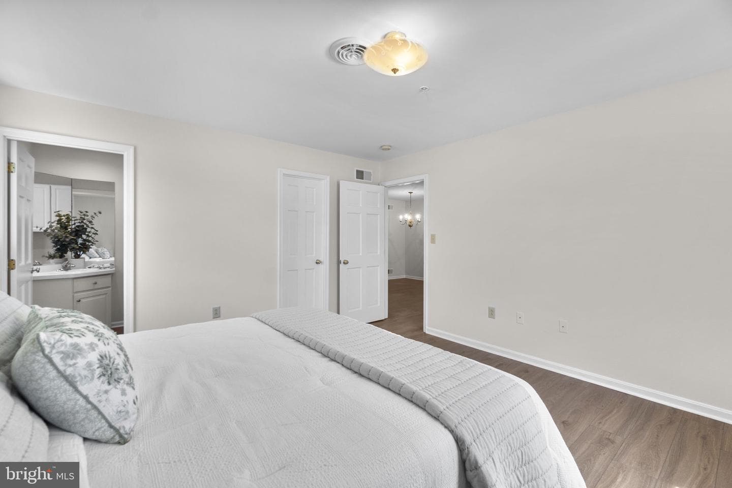 2814 Carlisle Drive #18 photo 14