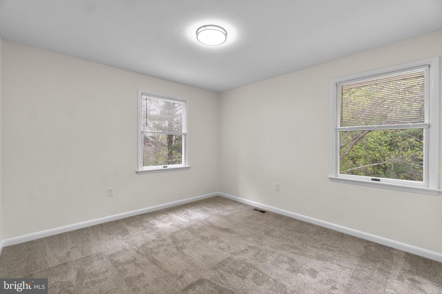 2734 Deer Park Road photo 21