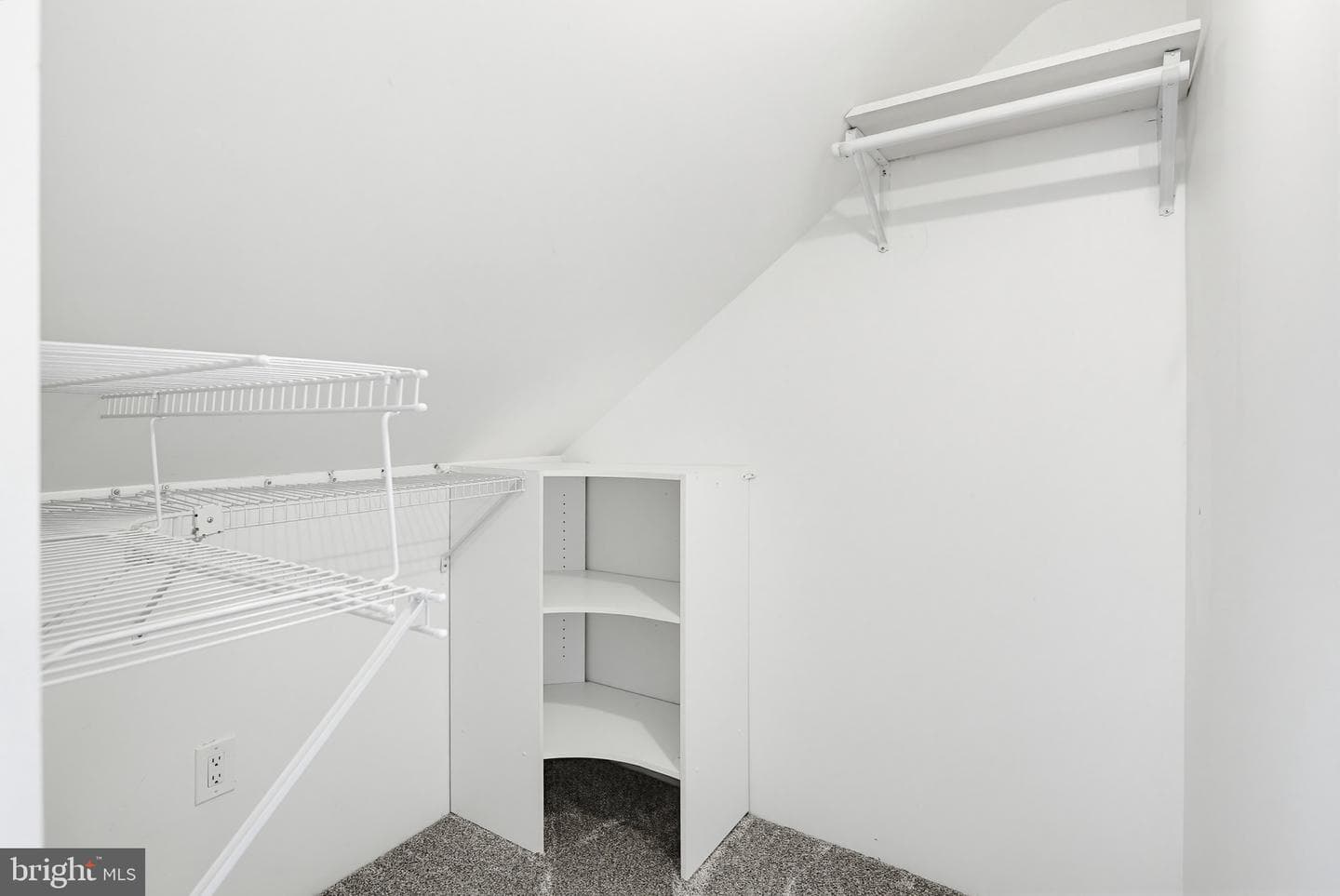 6346 Barnett Avenue photo 30