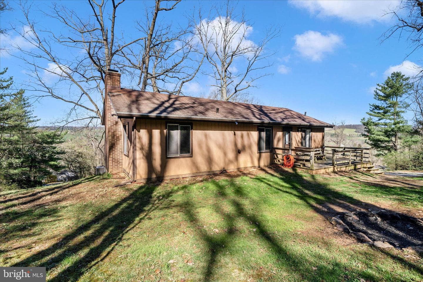 3309 Meadowview Drive photo 1