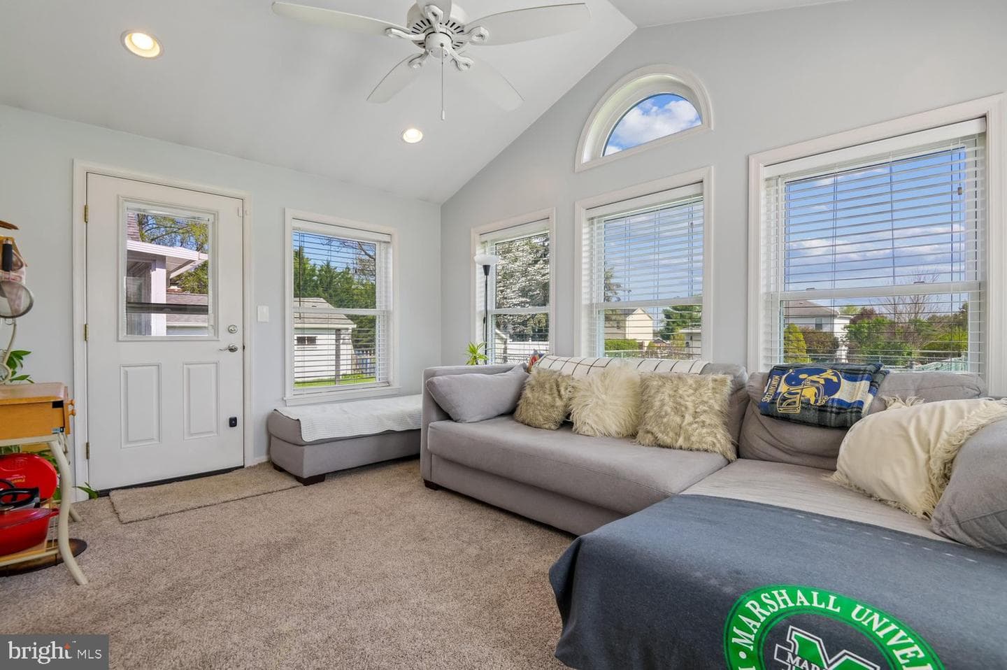 438 Hook Road photo 31