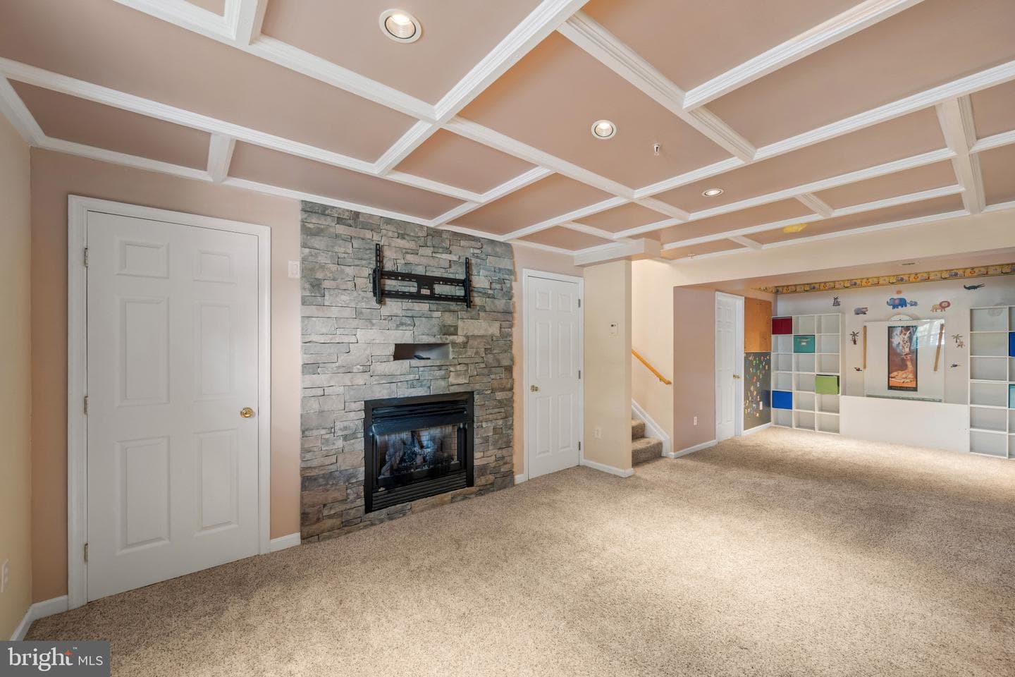 696 Tram Way photo 24