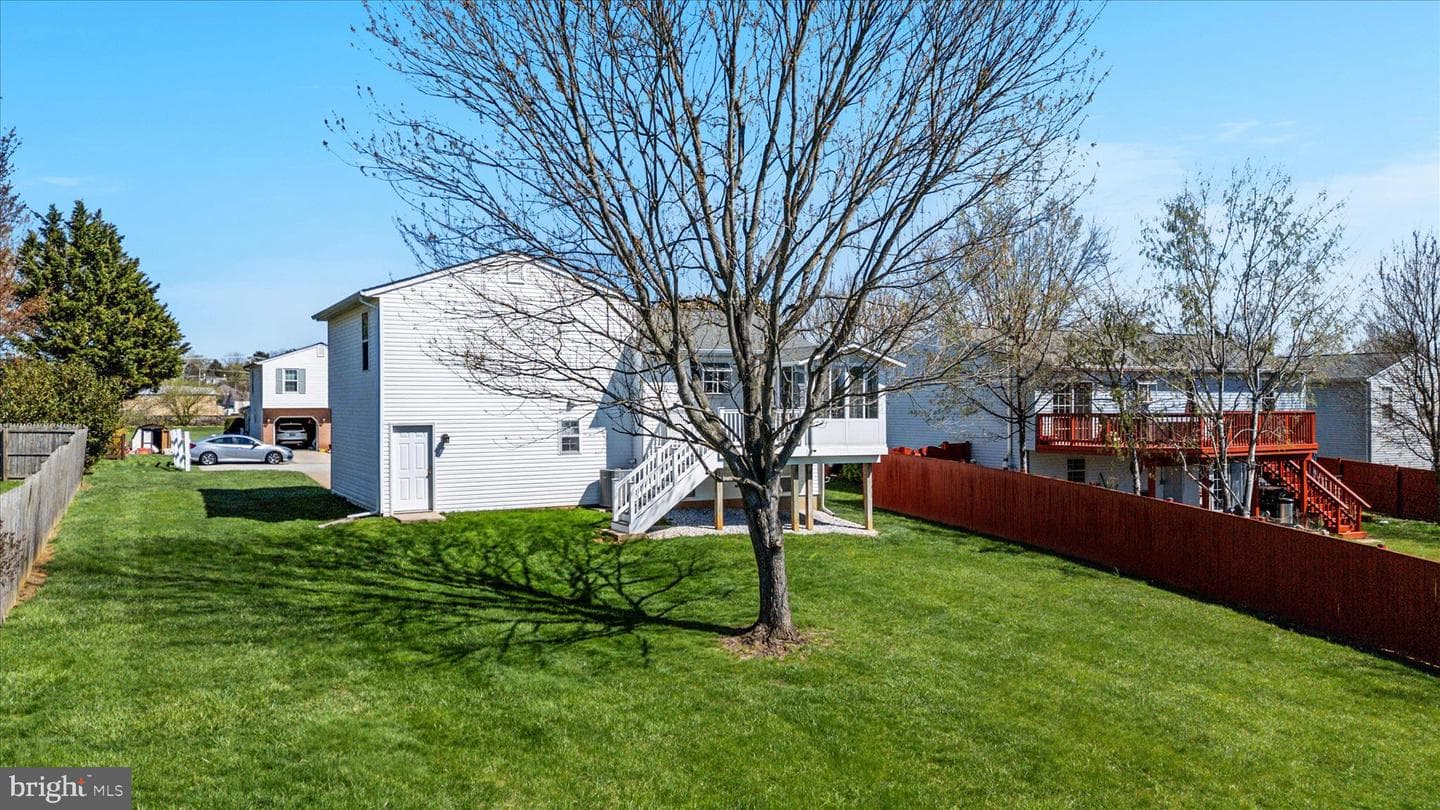 1198 N Carroll Street photo 29