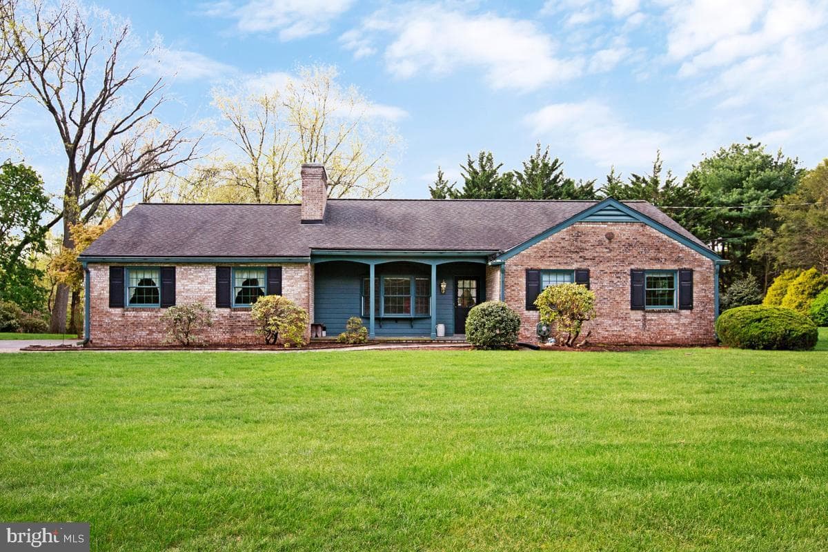 1107 Carrollyn Drive