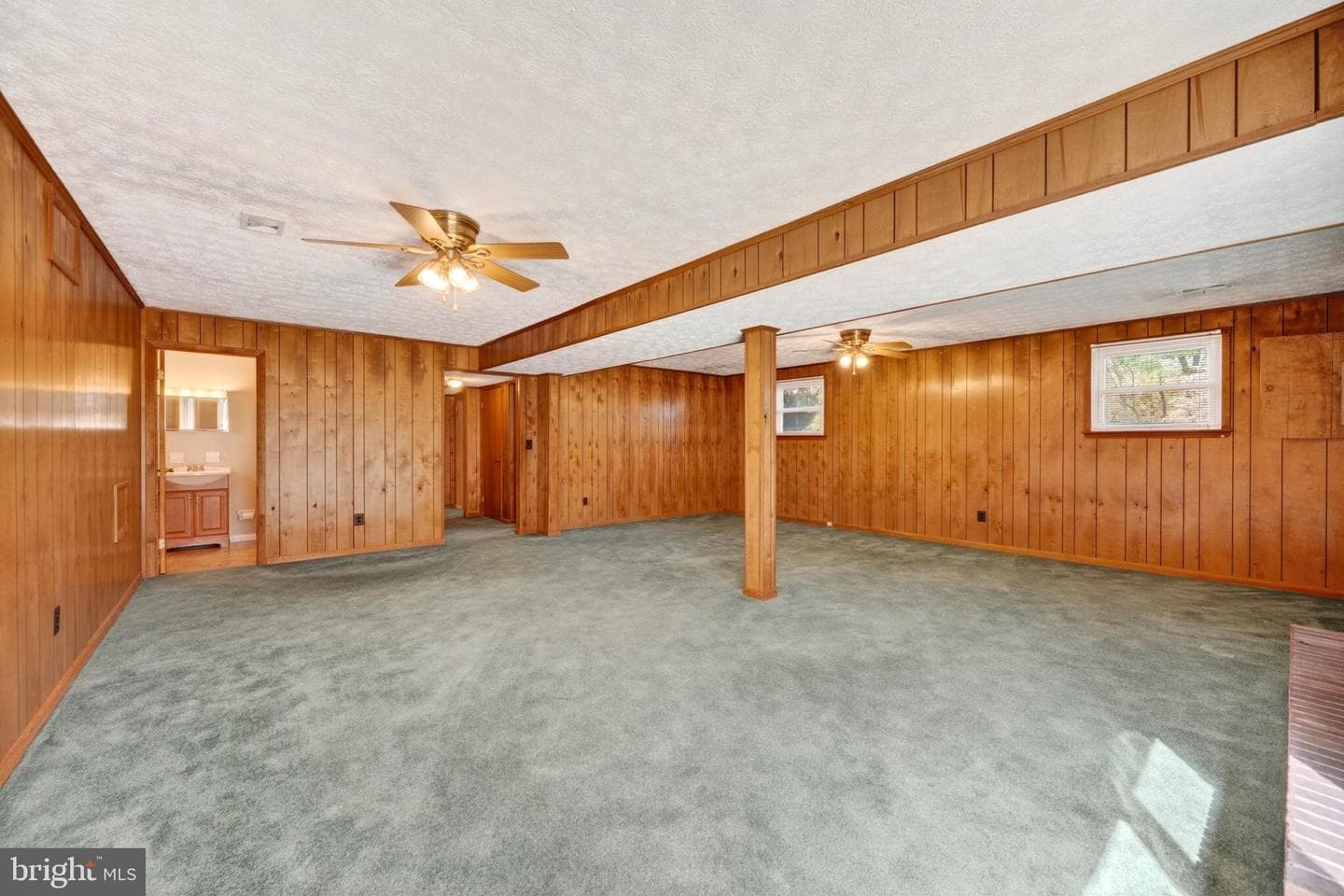 730 Rainbow Court photo 22