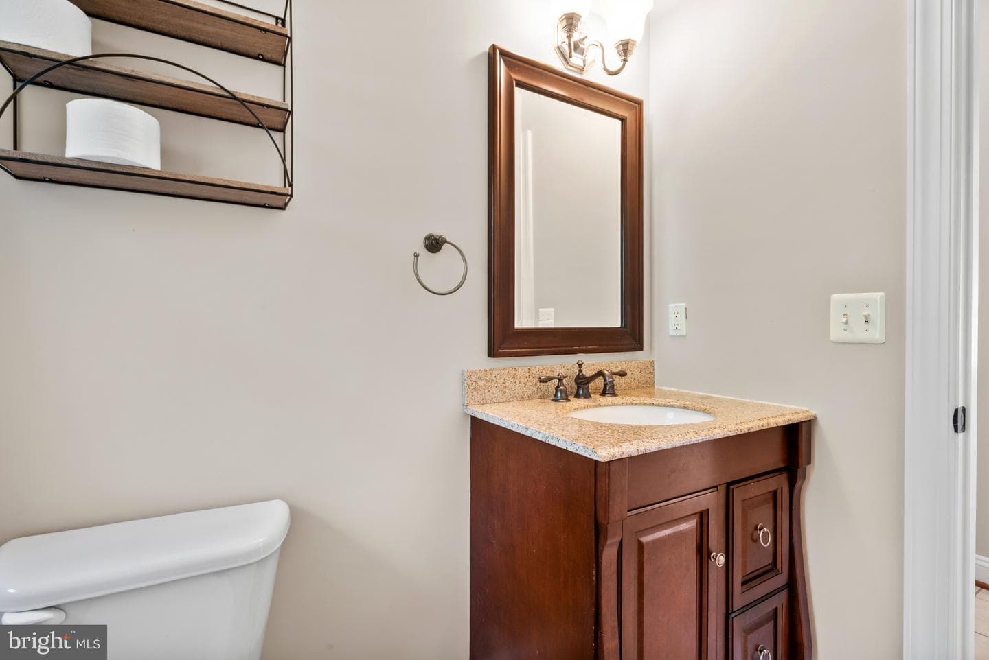 3125 Lakewood Manor Drive photo 16