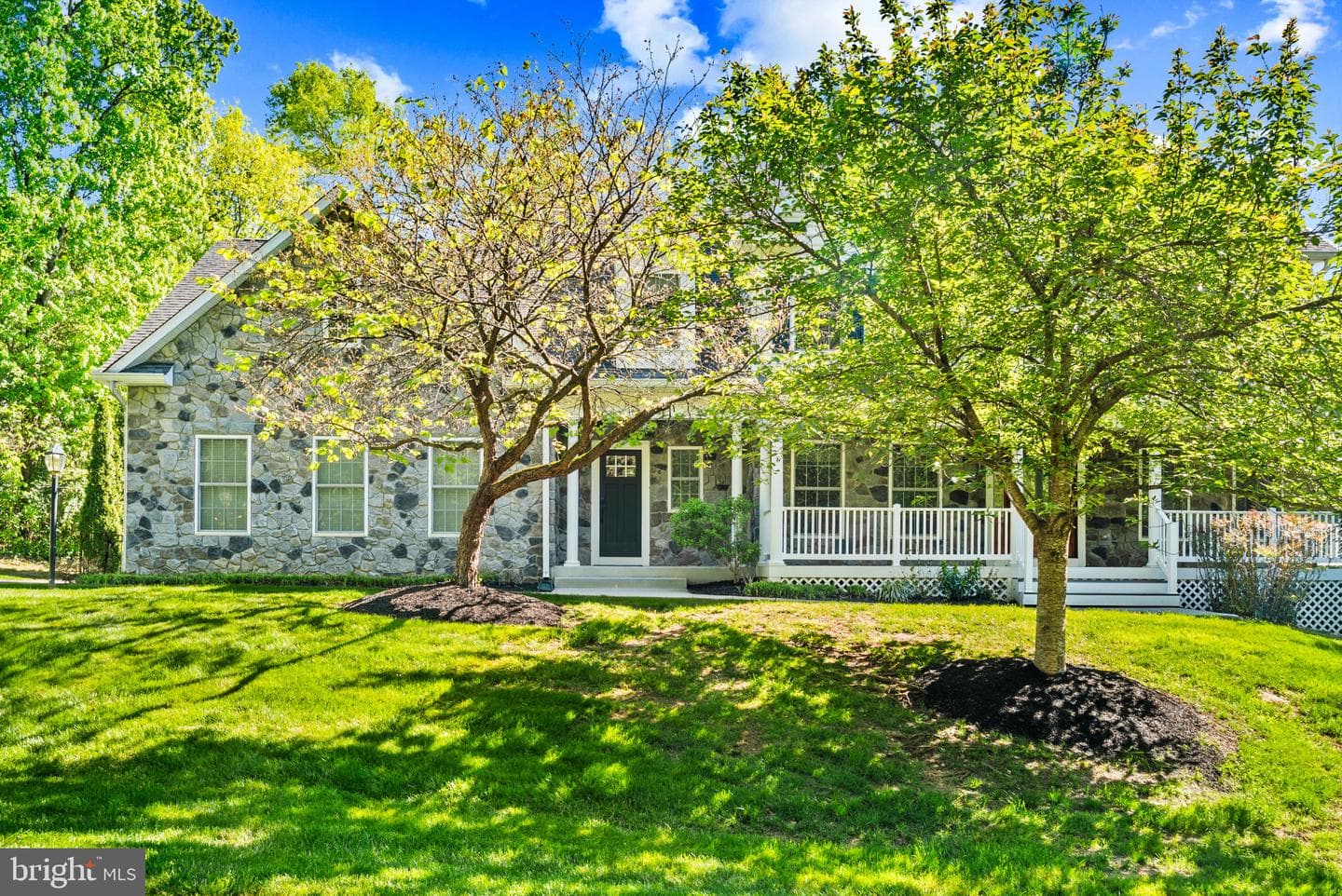 3125 Lakewood Manor Drive photo 2
