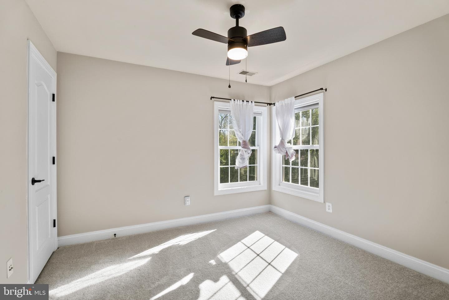 3125 Lakewood Manor Drive photo 21