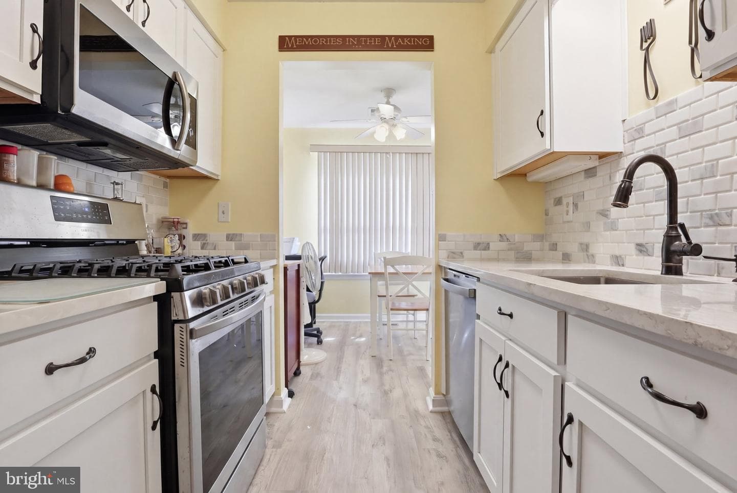 3840 Normandy Drive #1b photo 11