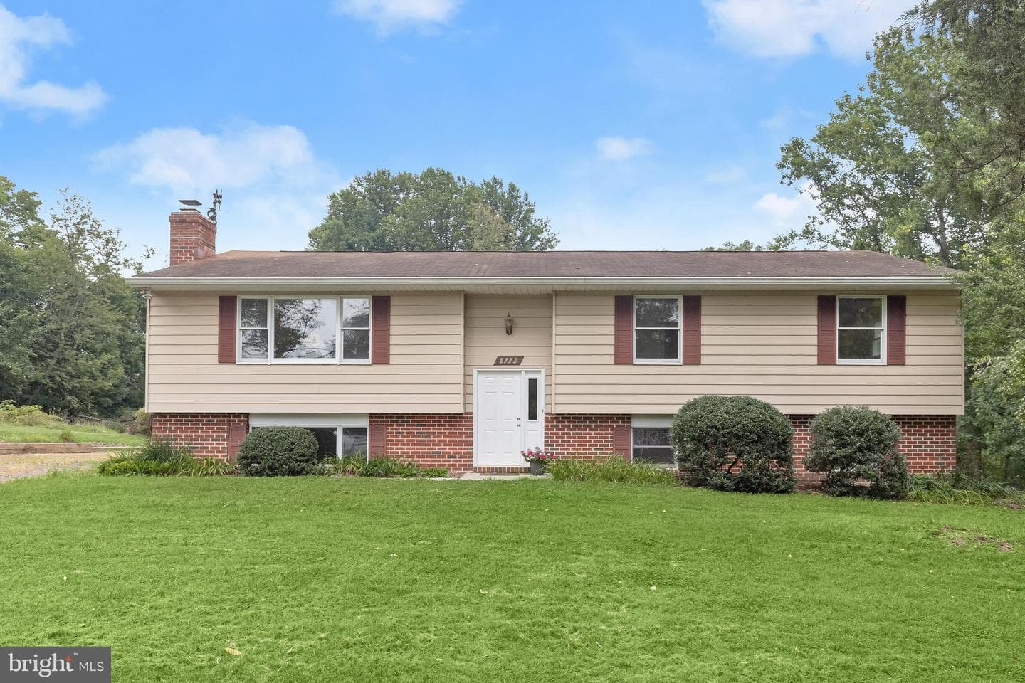 5773 Oakland Road photo 1