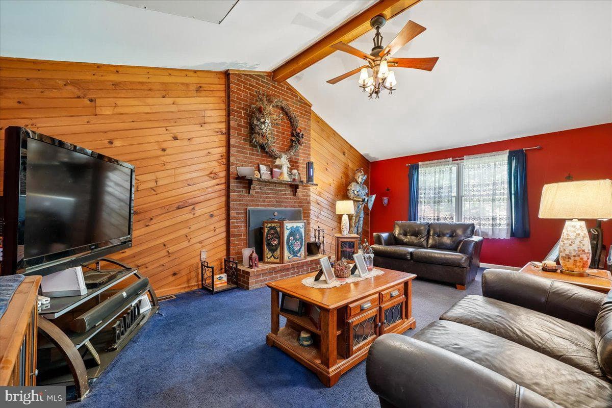 6648 Wind Ridge Rd photo 11