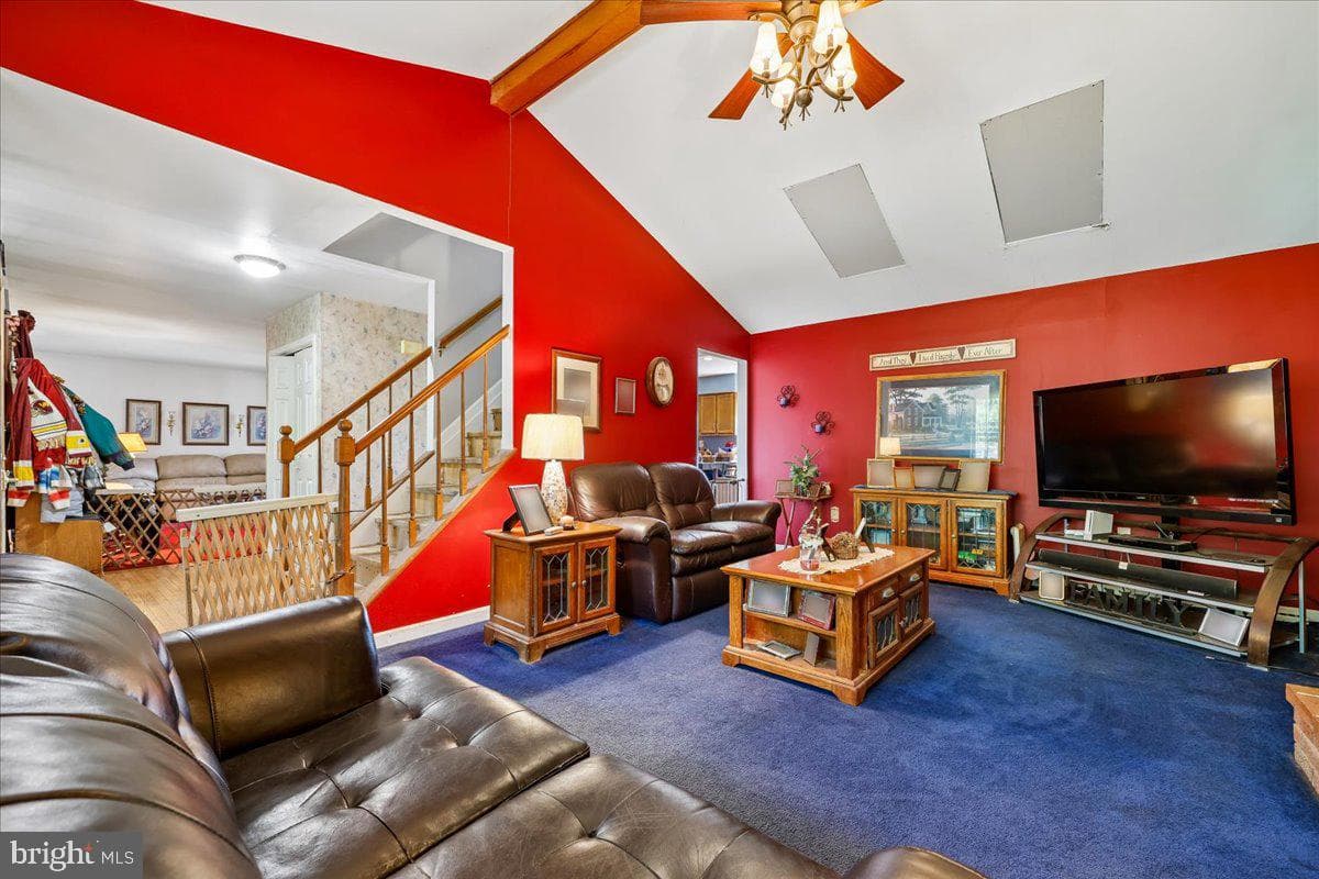 6648 Wind Ridge Rd photo 12
