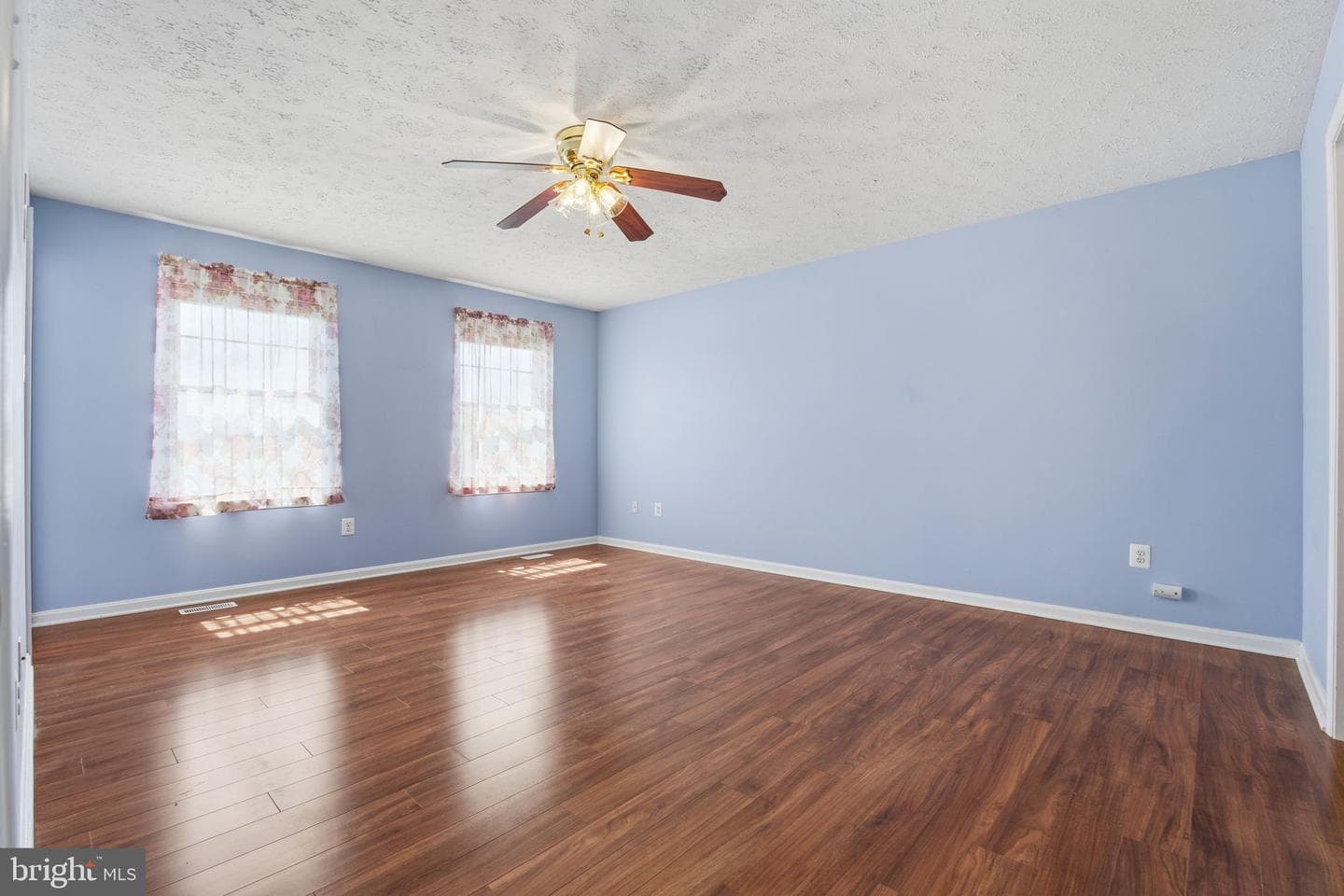 3171 Pyramid Circle photo 19
