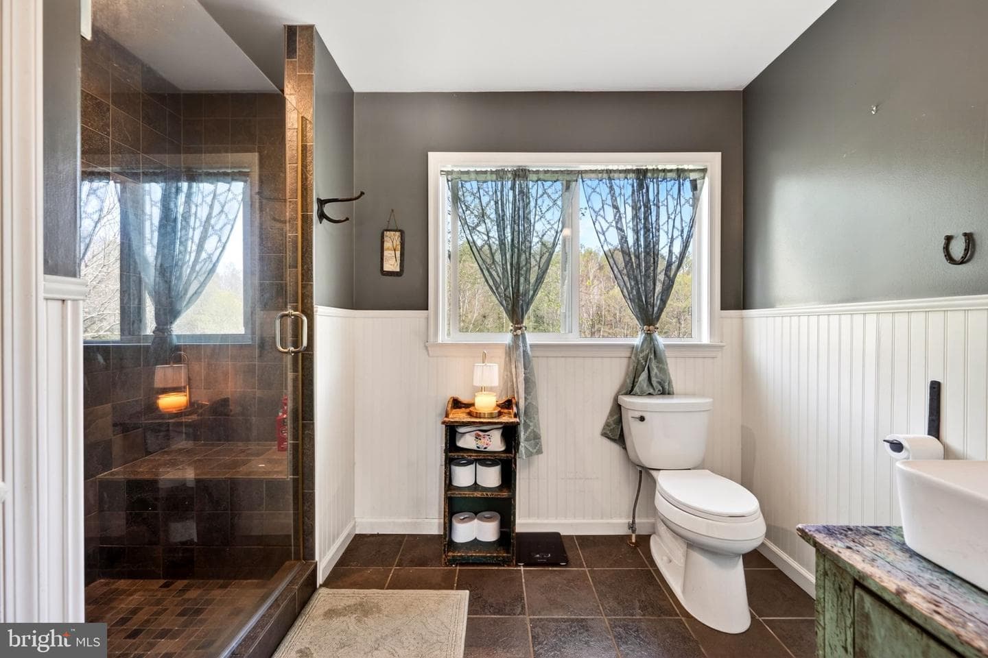 3200 Ferrier Road photo 27