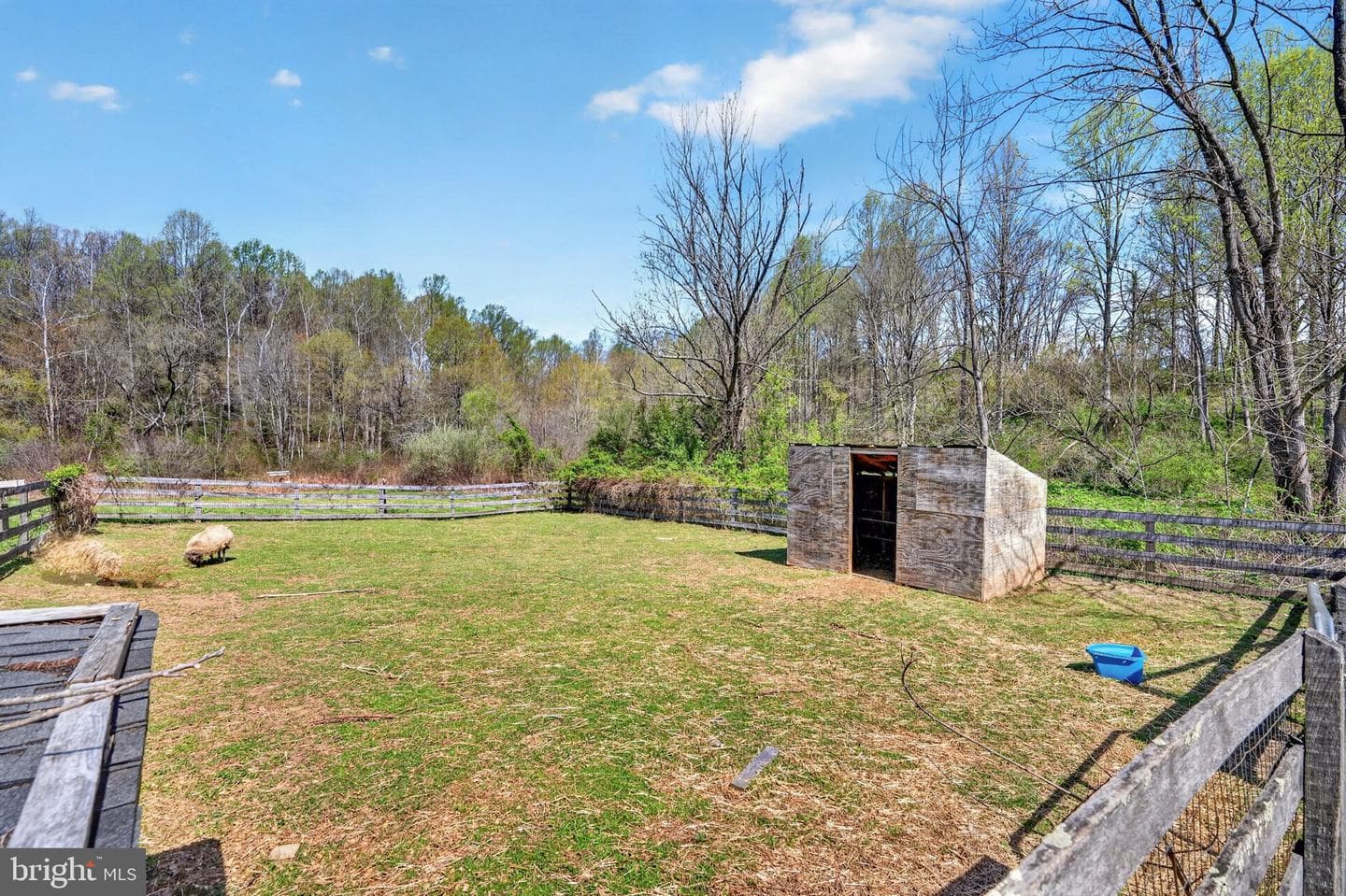3200 Ferrier Road photo 44