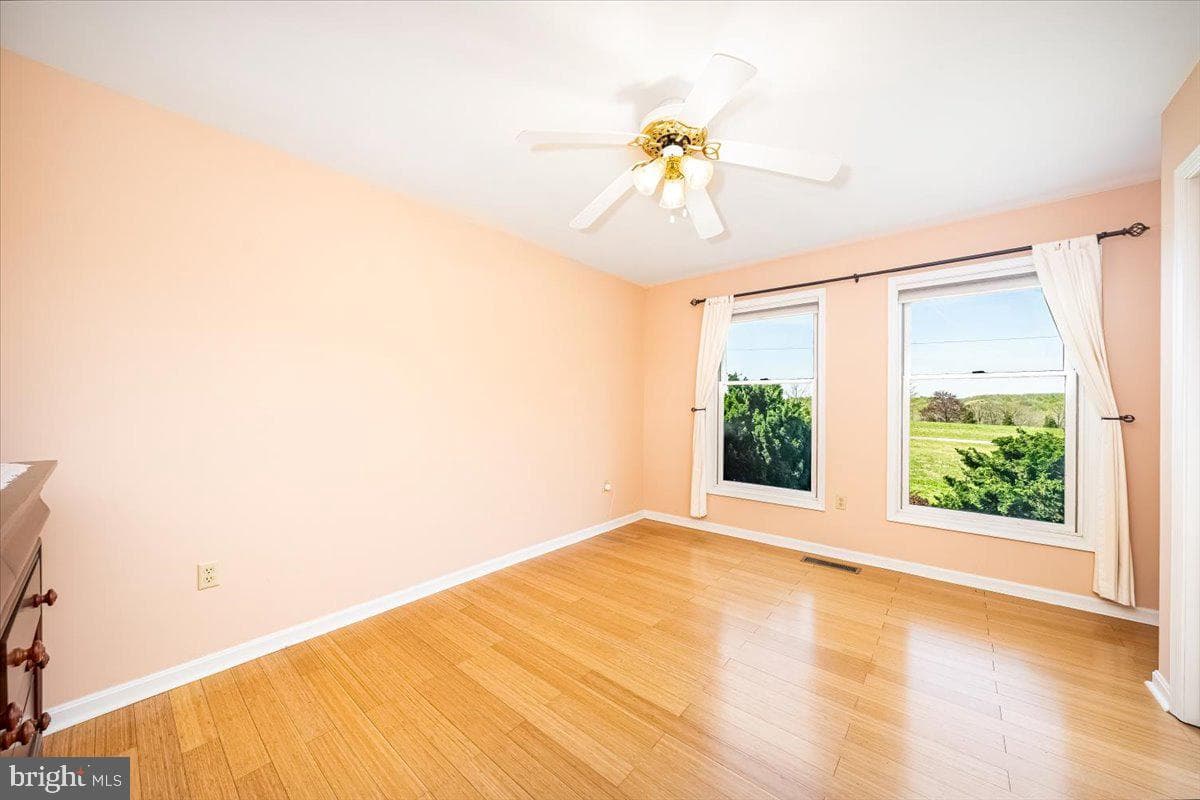 1570 Wood Villa Drive photo 41