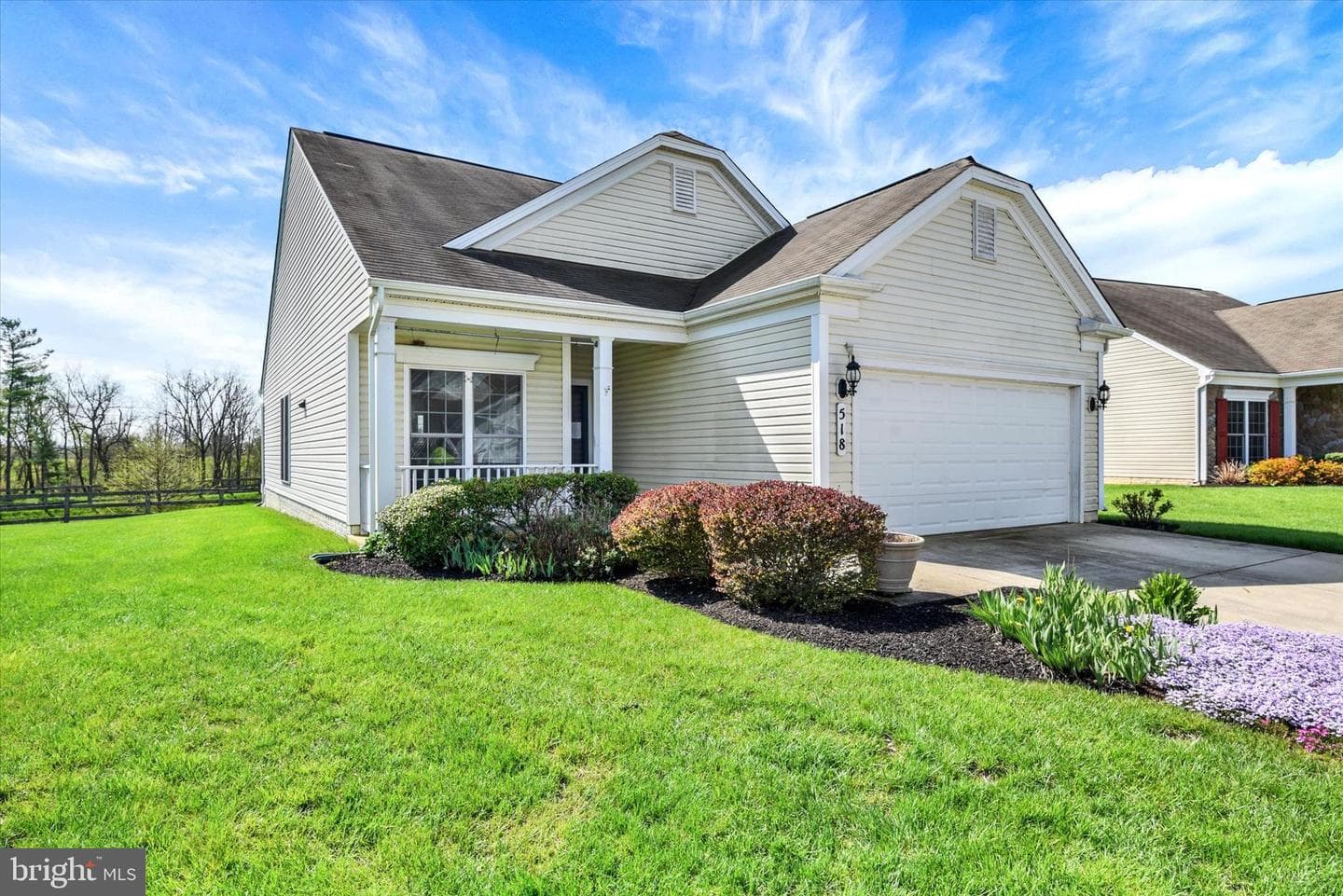 518 Clubside Drive #240 photo 2