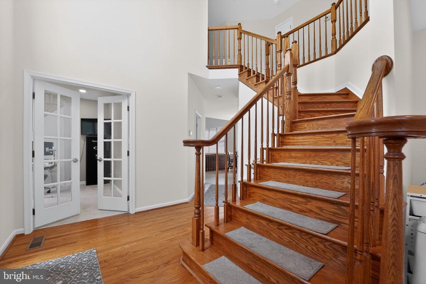 1691 Village Green Drive photo 13