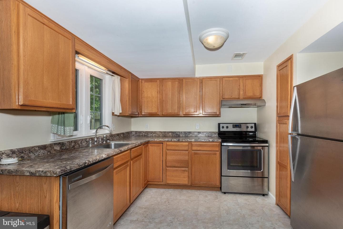 2711 Overview Road photo 44
