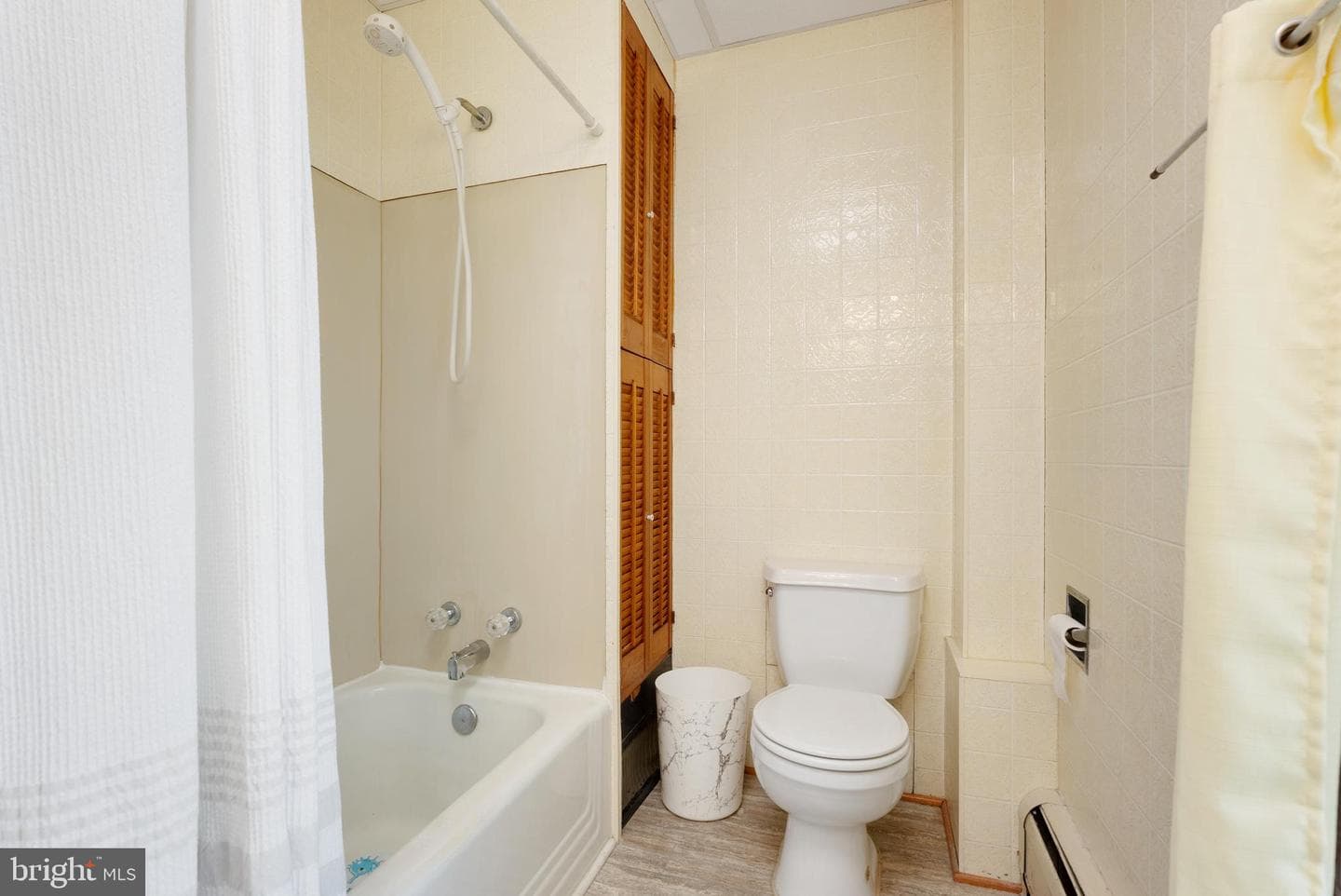 3060 Westminster Street photo 17